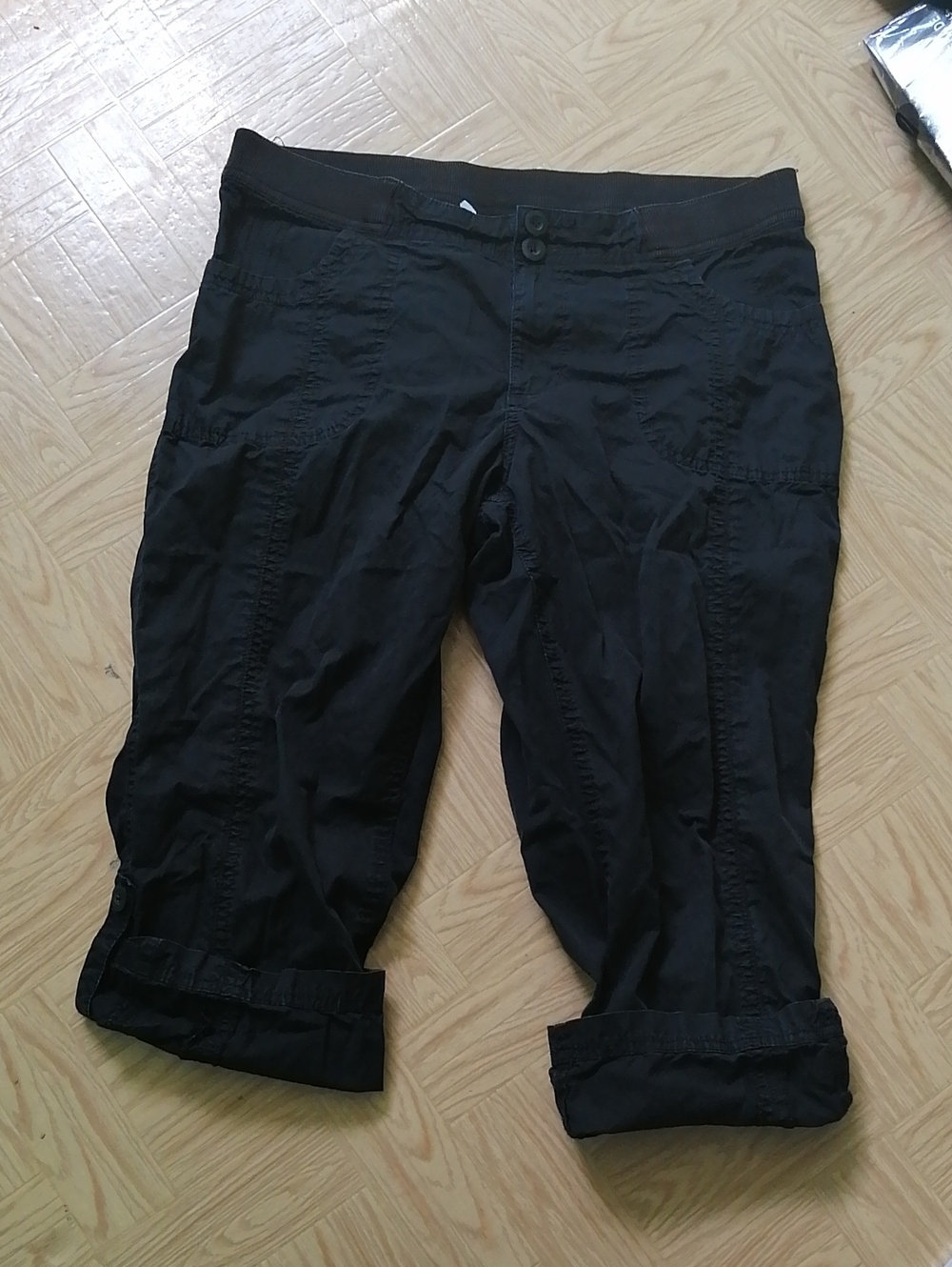 B.U.M. Equipment Black Capris